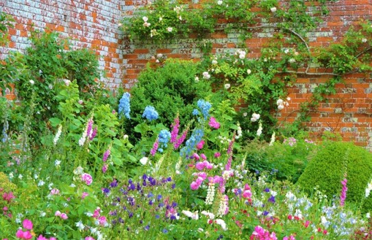 Badminton House Walled Gardens