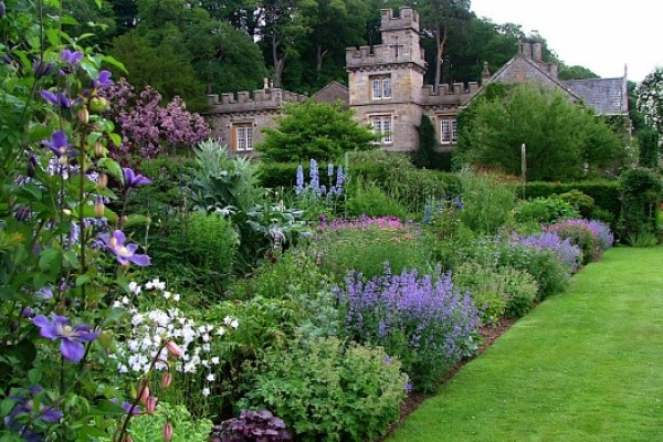 Gresgarth Hall Garden