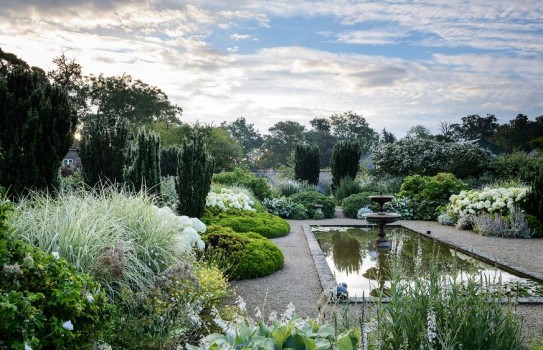 Loseley Park - The White Garden