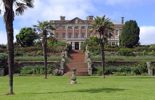 Tapeley Park Gardens