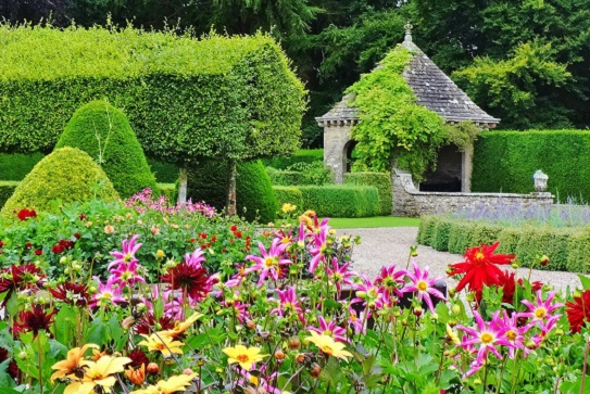 beautiful-gardens-and-places-to-visit-scotland