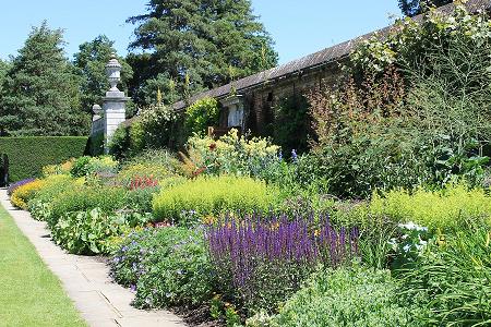 Cliveden House & Garden, near Taplow & Hotels - Great British Gardens