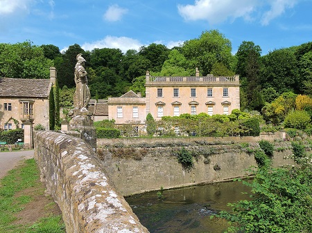 iford manor house